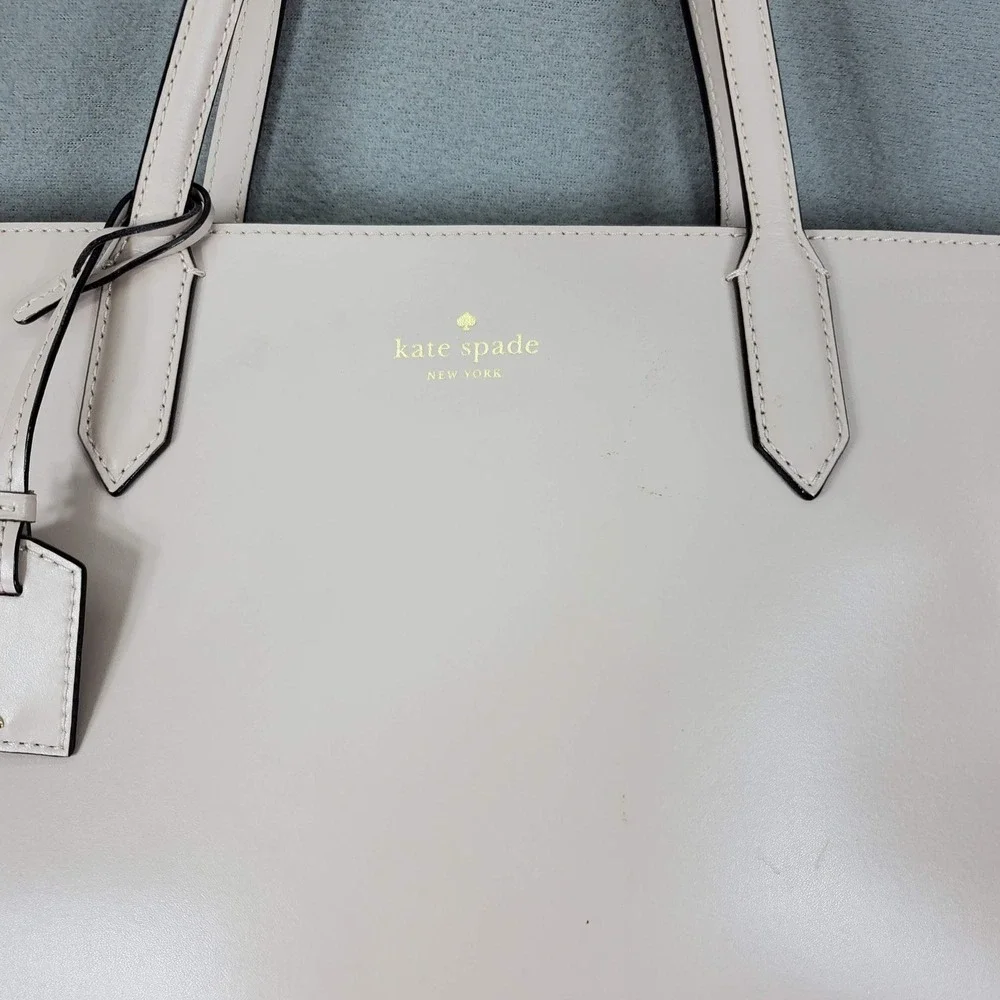 kate spade item shows